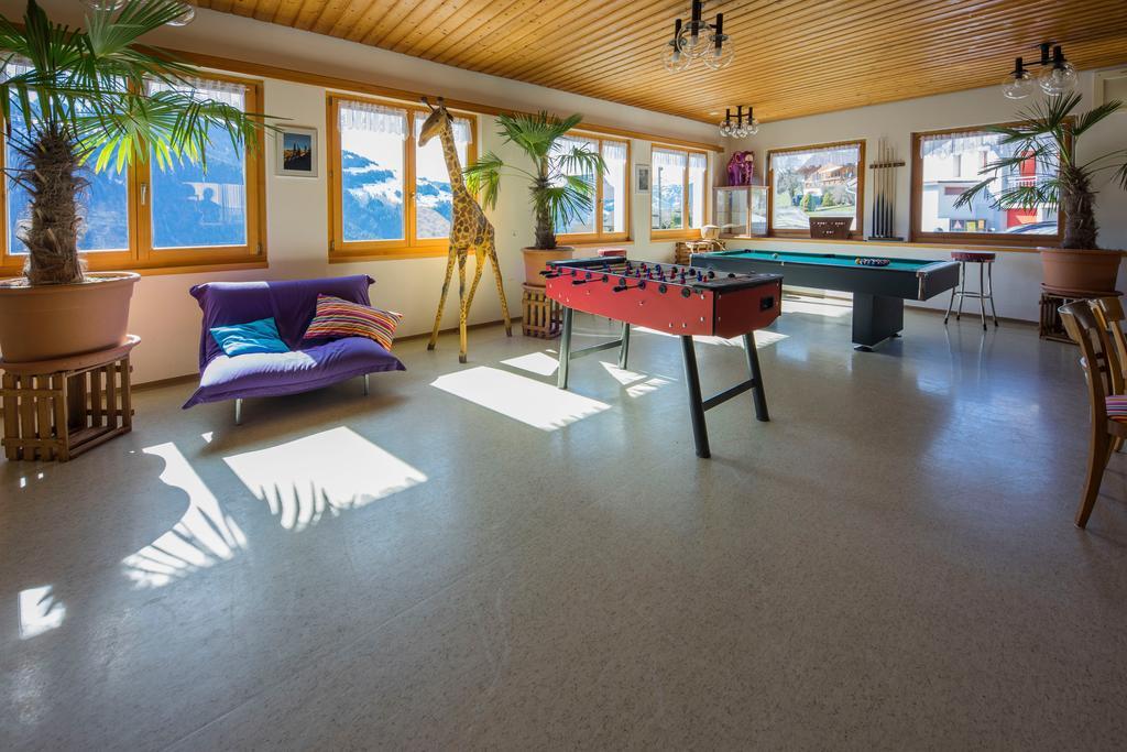 Gaestehaus Alpina In Fanas Bagian luar foto